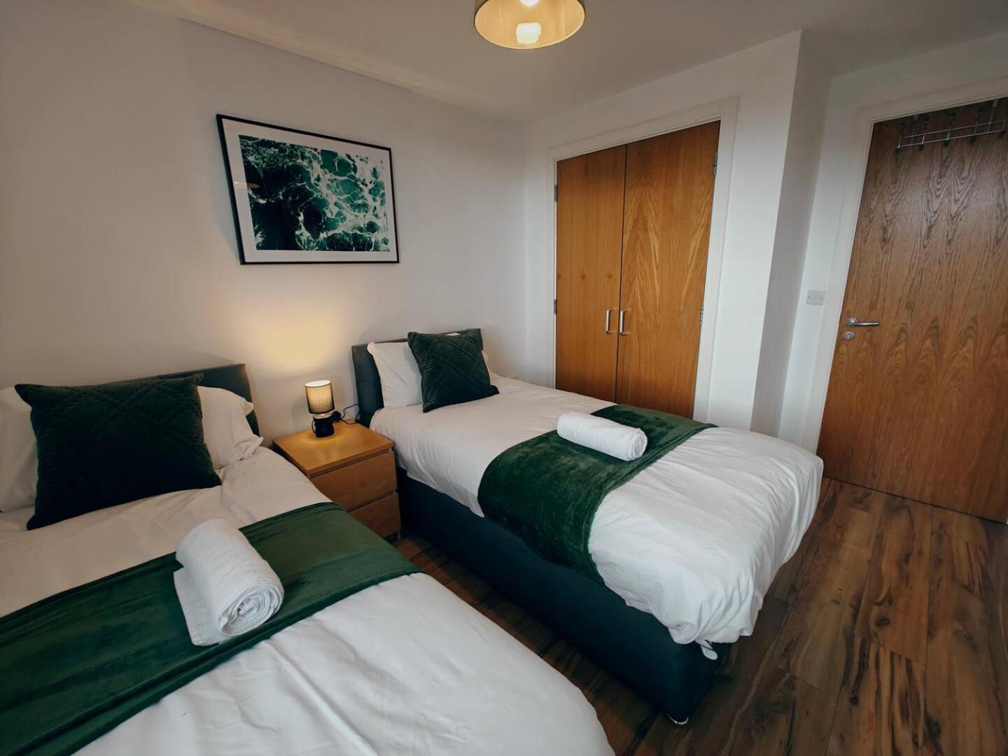 2Br Mountain View City Centre بلفاست المظهر الخارجي الصورة